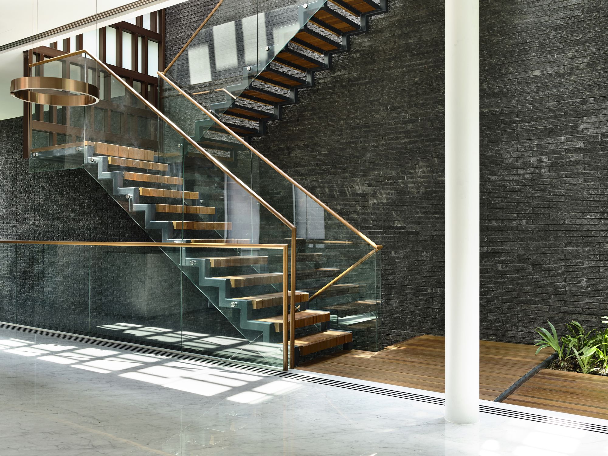 新加坡“Viewing Back”别墅,景观与室内完美融合-6