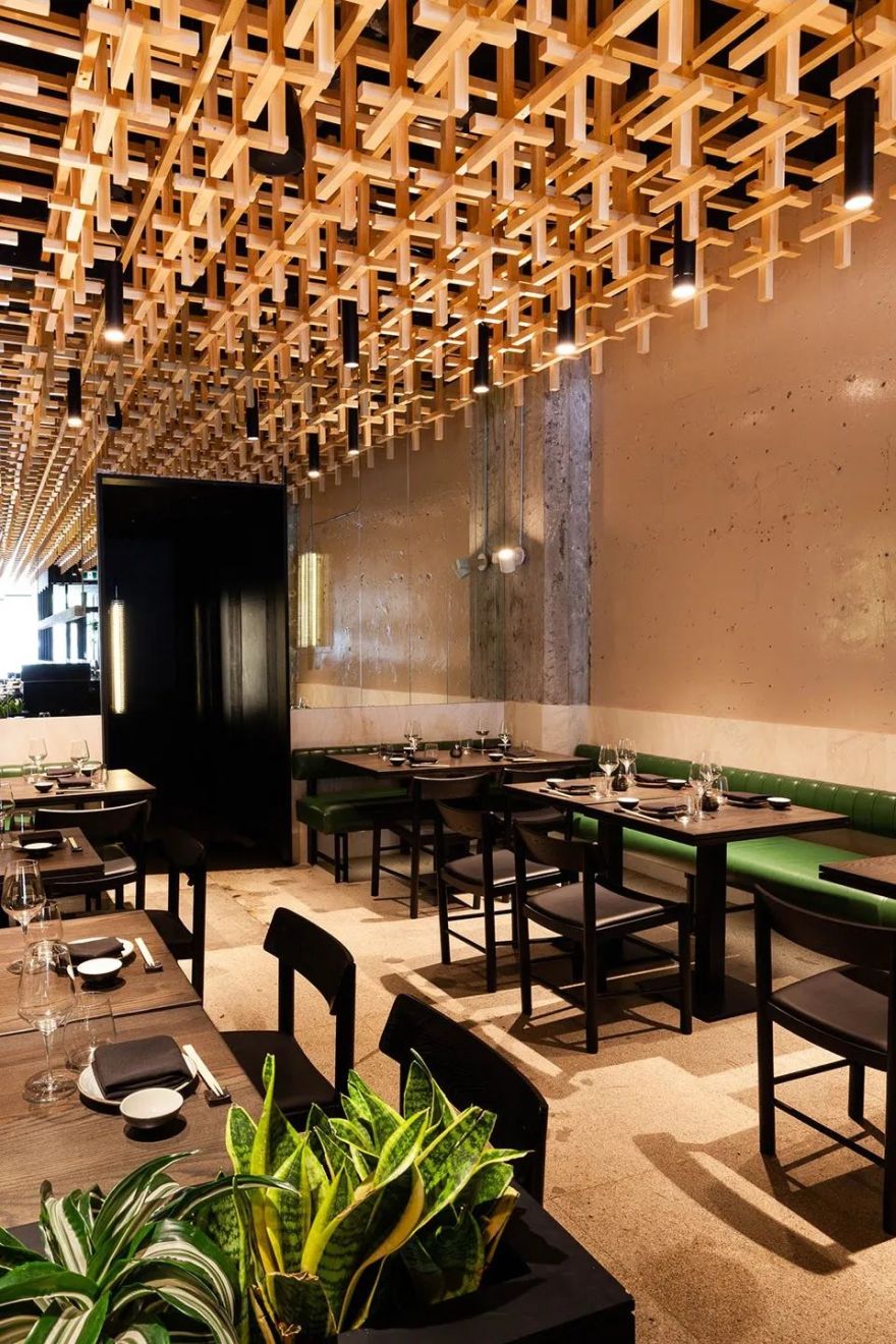 蒙特利尔 RYÙ餐厅 | 侘寂之美,历史与现代的对话-39