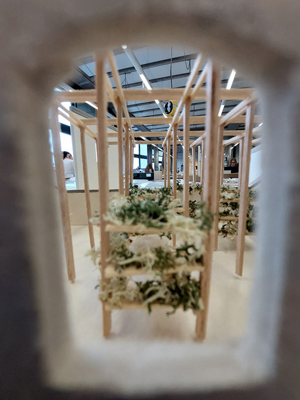 流体建筑；流动式建筑（注：两个翻译在不同语境下都较合适，若仅选一个最常见的，可优先选流体建筑 ） 丨3名学生团队-86