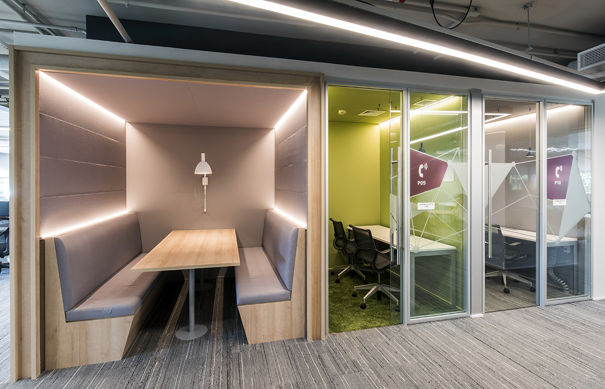 巴西 AstraZeneca 总部办公室照明设计-14