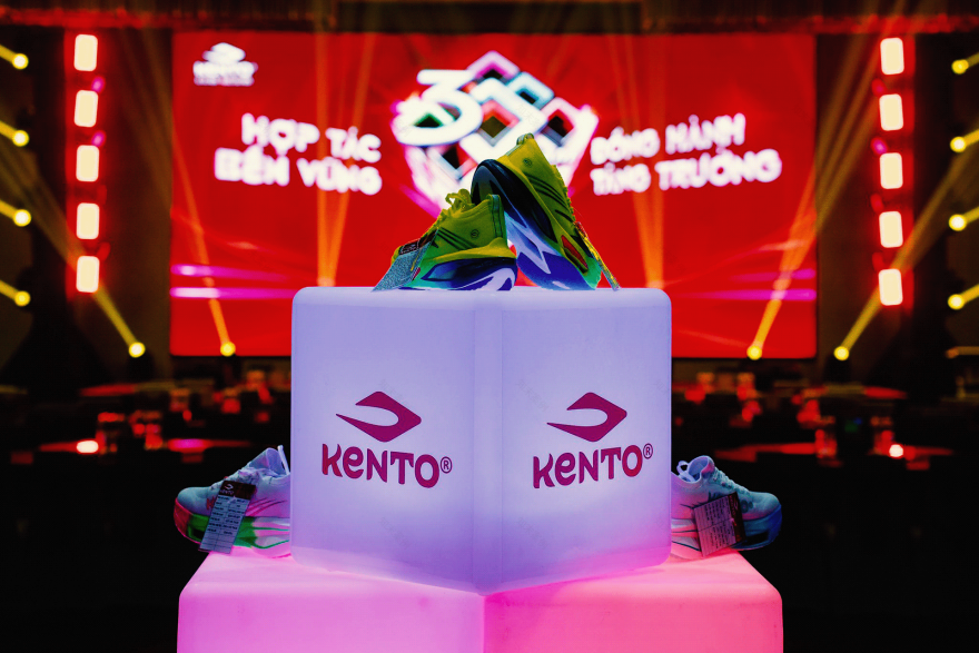 KENTO 30 年品牌形象设计项目丨BS GROUP-17