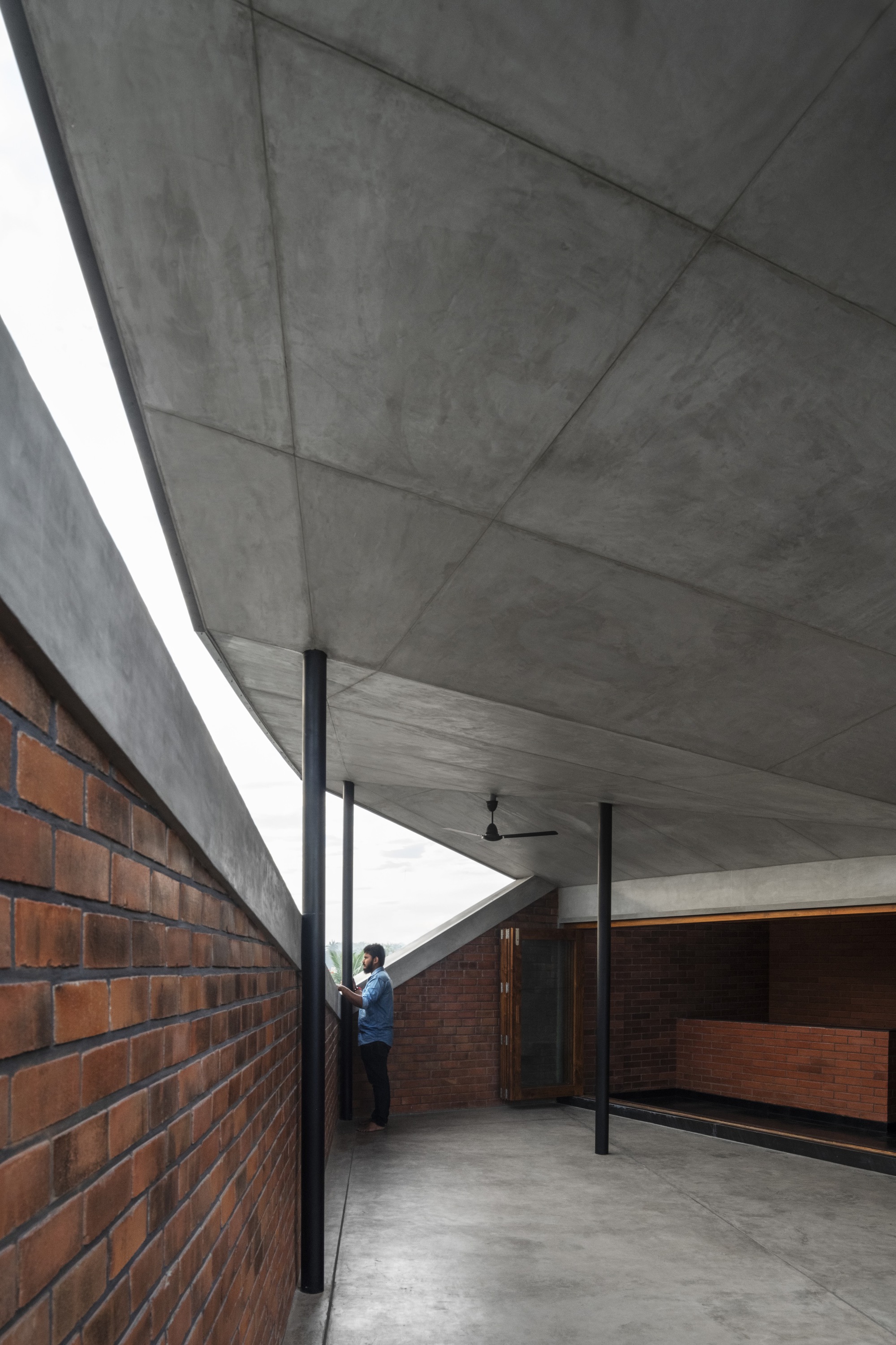 砖房丨印度丨The Purple Ink Studio-45