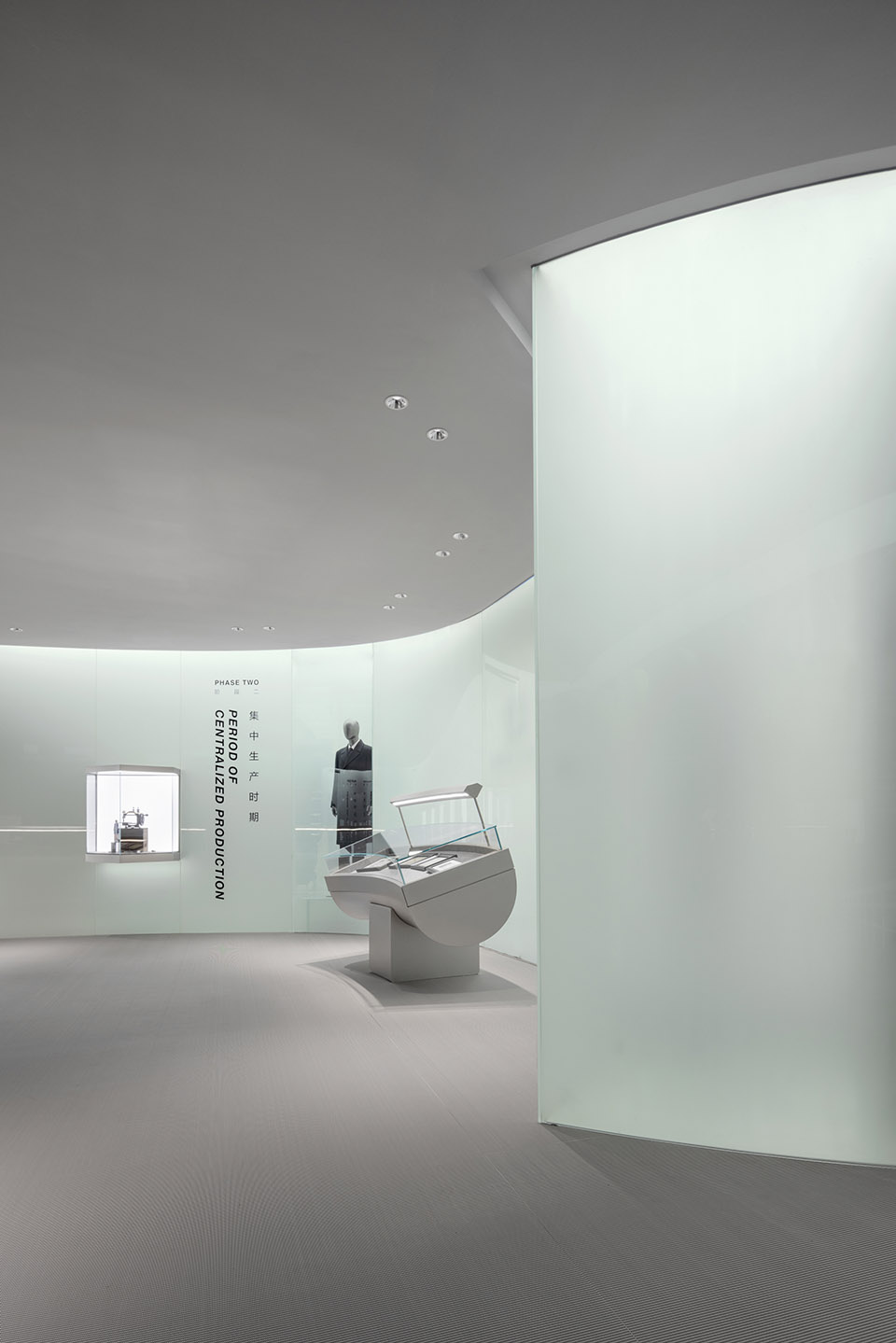 服装店丨中国宁波丨大犬建筑设计-139