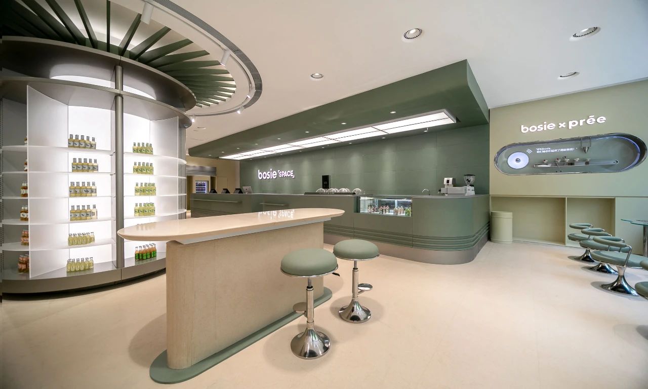 无性别主义星际空间站丨巴黎,伦敦时装学院设计师-10