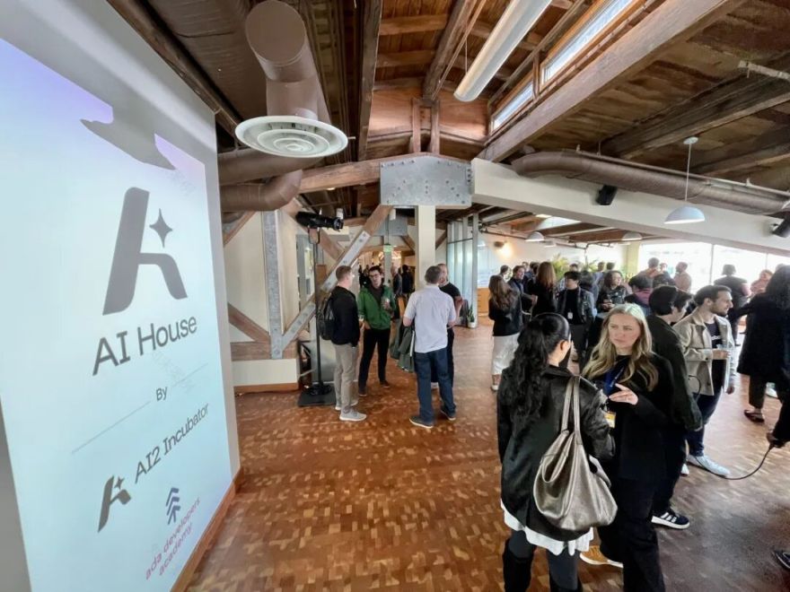 一座废弃码头,如何成为AI产业的新据点?-50