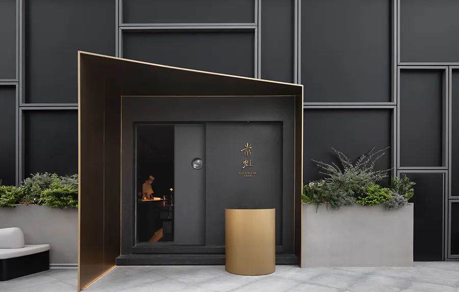 「常虹」·铁板料理(深圳店)丨中国深圳丨AD 艾克建筑设计-17