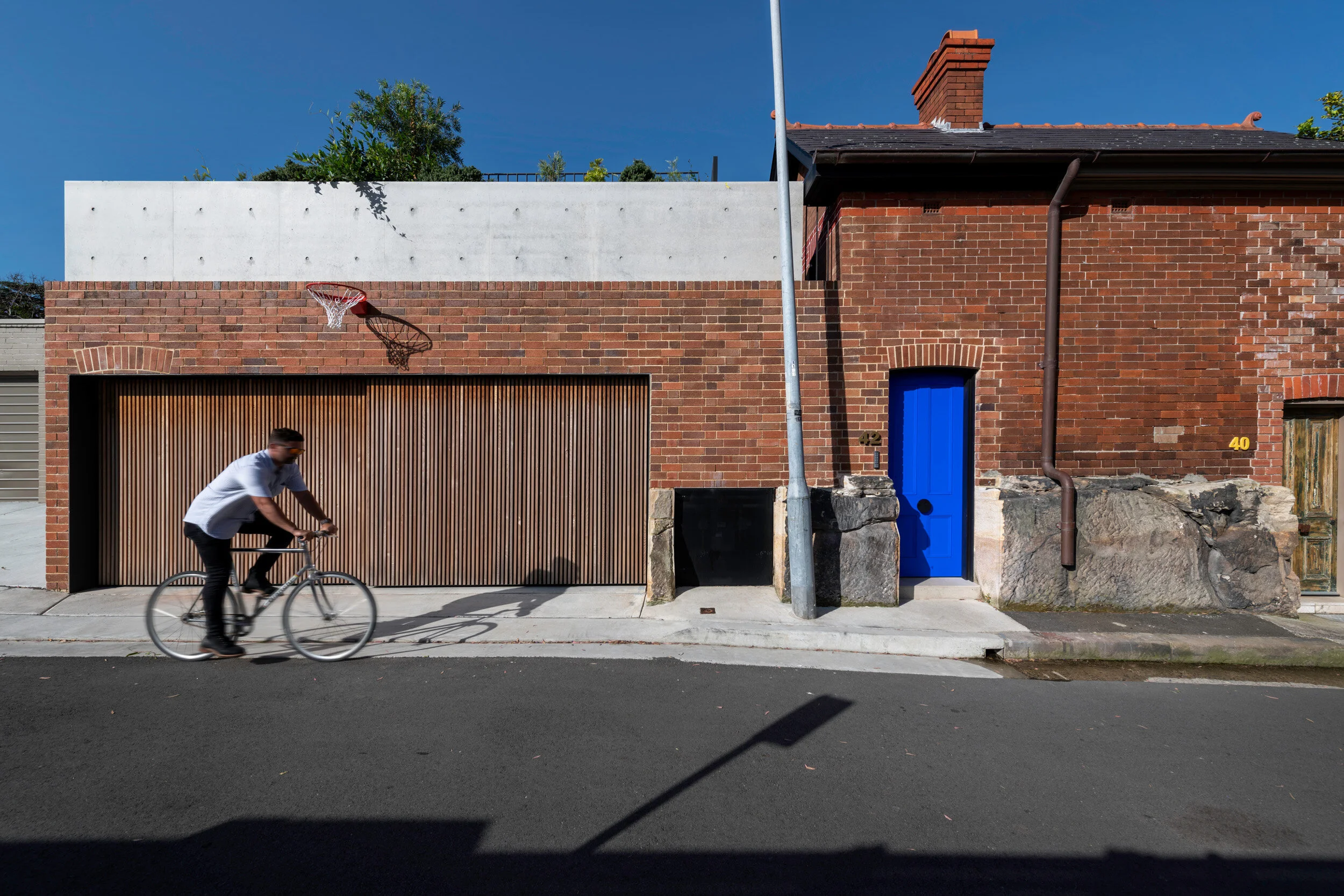 由于TAROELA不是常见的英文词汇，也没有明确的语境表明其含义，难以准确翻译此为明确的错误提示 -25