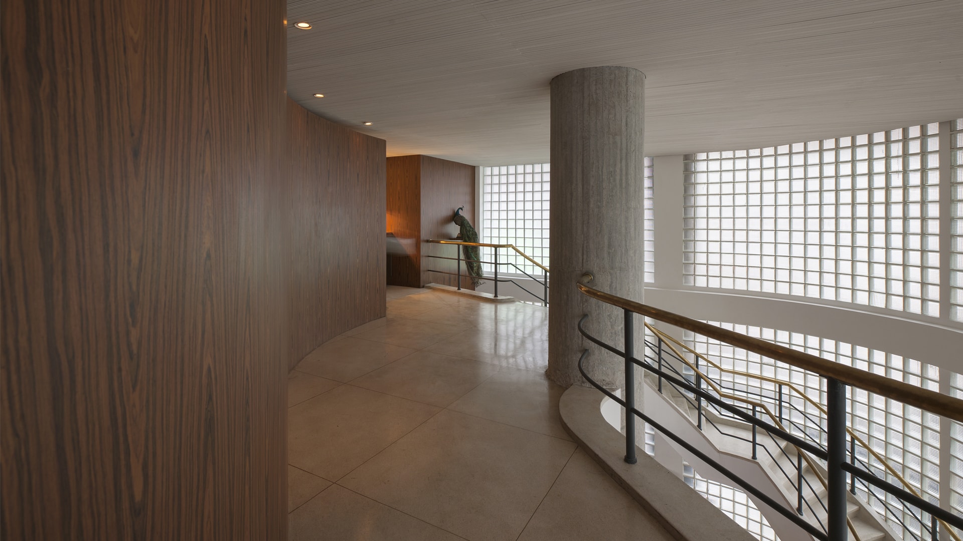 RIVIERA studio mk27-12