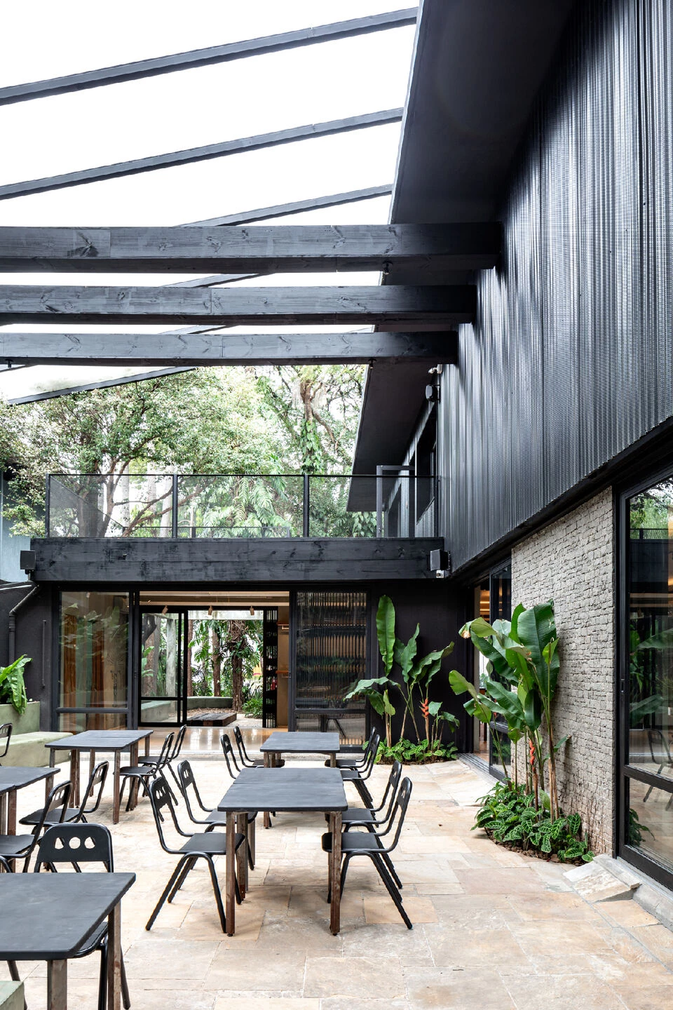 Deus E· Machina 商店丨巴西圣保罗丨Meireles Pavan Arquitetura-18