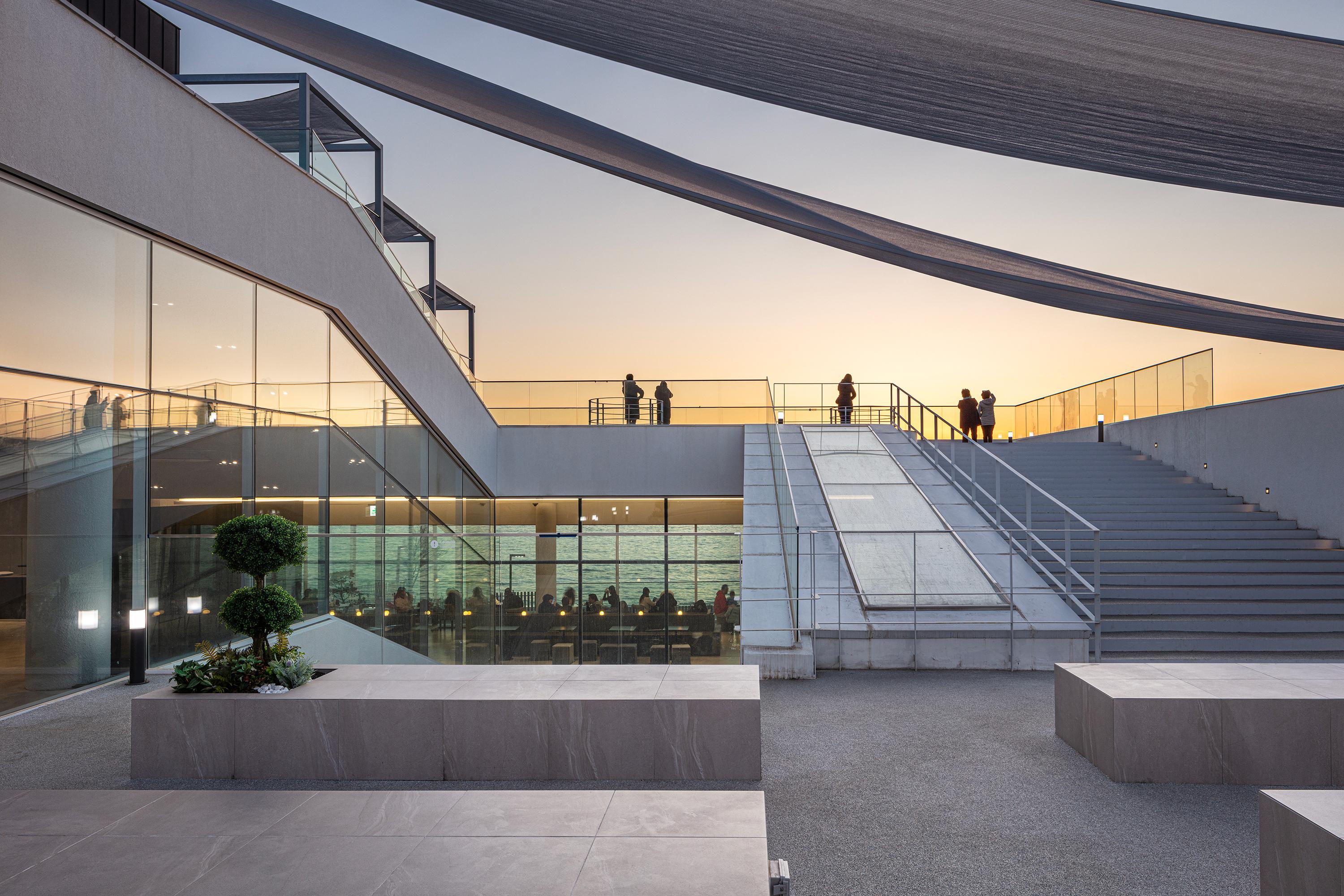 灵钟岛咖啡馆 [美味]丨(주)유타건축사사무소,UTAA Company-32