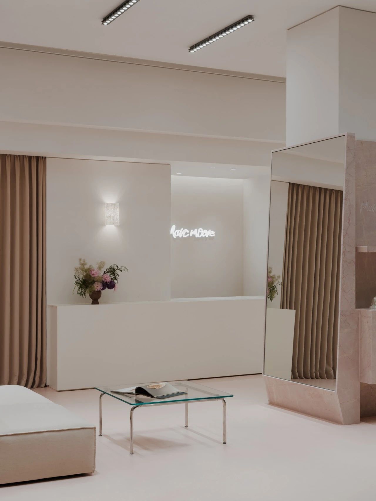 服装店丨中国杭州丨山地土壤空间设计-4