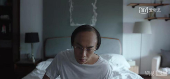 《隐秘的角落》家居设计解读,品味剧情背后的空间美学-29