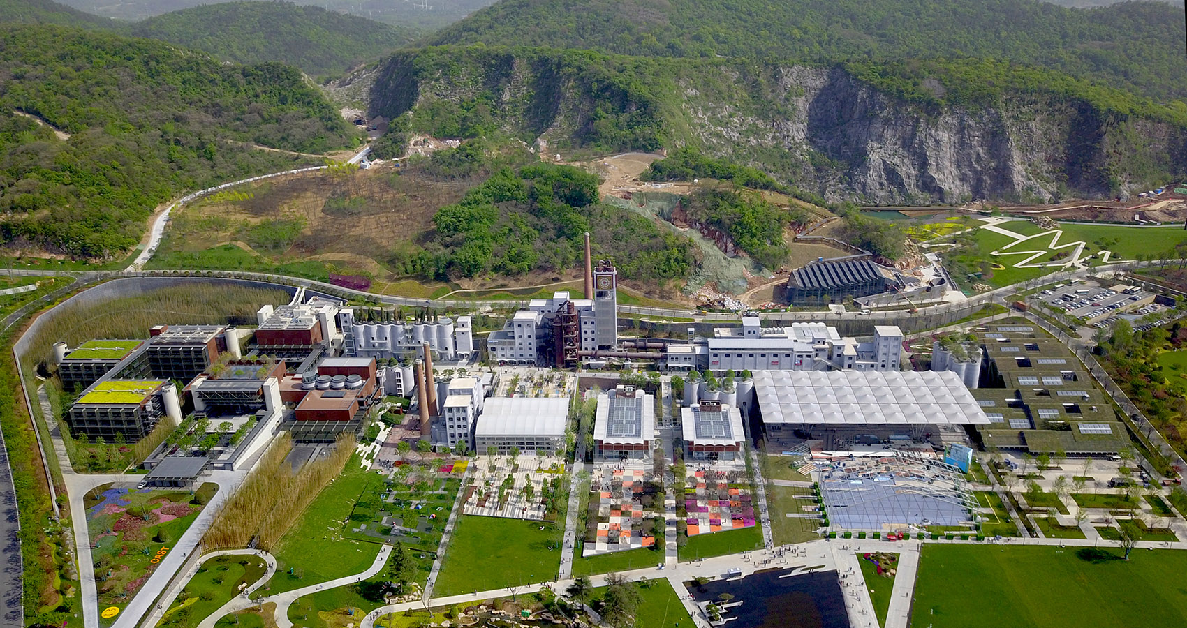 南京第十一届江苏省园艺博览会主展馆区景观丨中国南京丨中国城市建设研究院有限公司无界景观工作室-6