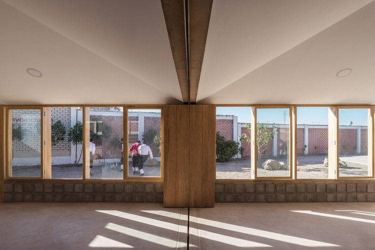 阿雷基帕塞罗科罗拉多社区幼儿园丨秘鲁阿雷基帕丨安德·巴多斯·塞斯马,贝赛达·库尔托·雷耶斯-28