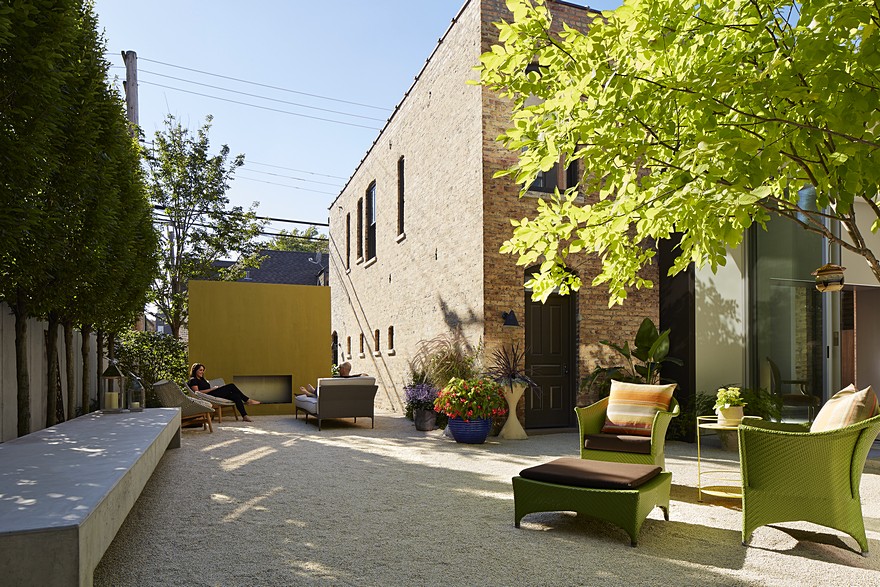 New Two-Story Brick Masonry Residence in Wicker Park, Chicago-25