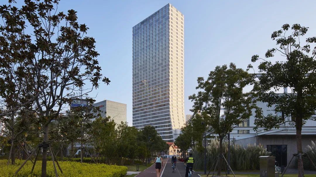 上海鲁能JW万豪侯爵酒店丨中国上海丨SOM-16