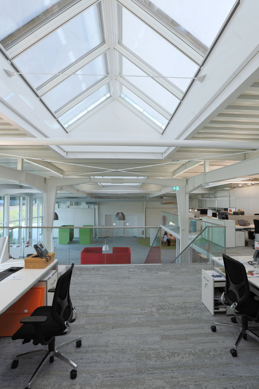 德国仓库变身现代 loft 办公室-14