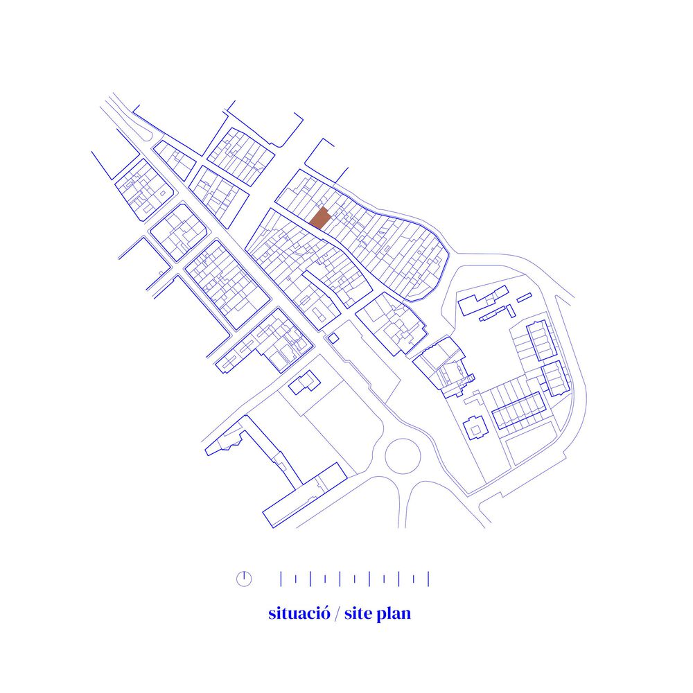 西班牙 Sant Esteve de Palautordera 老舞厅改造公寓楼-47