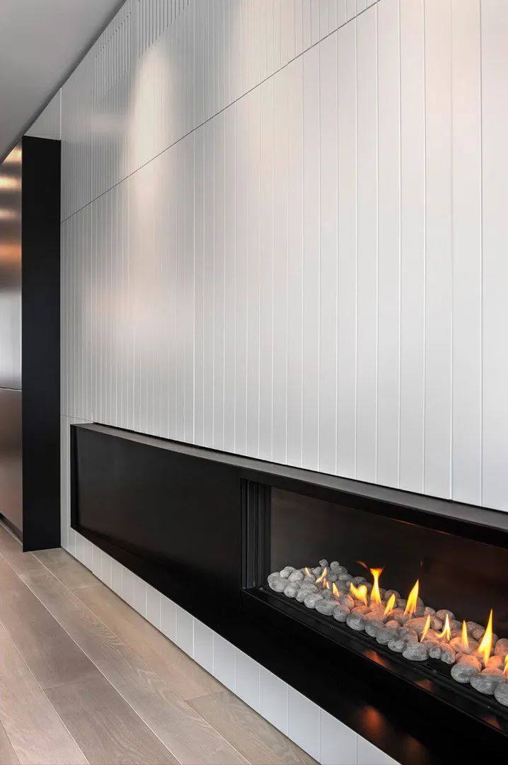 Aviram Kushmirski 打造轻奢风空间，黑白色调与实木地板的完美搭配-55