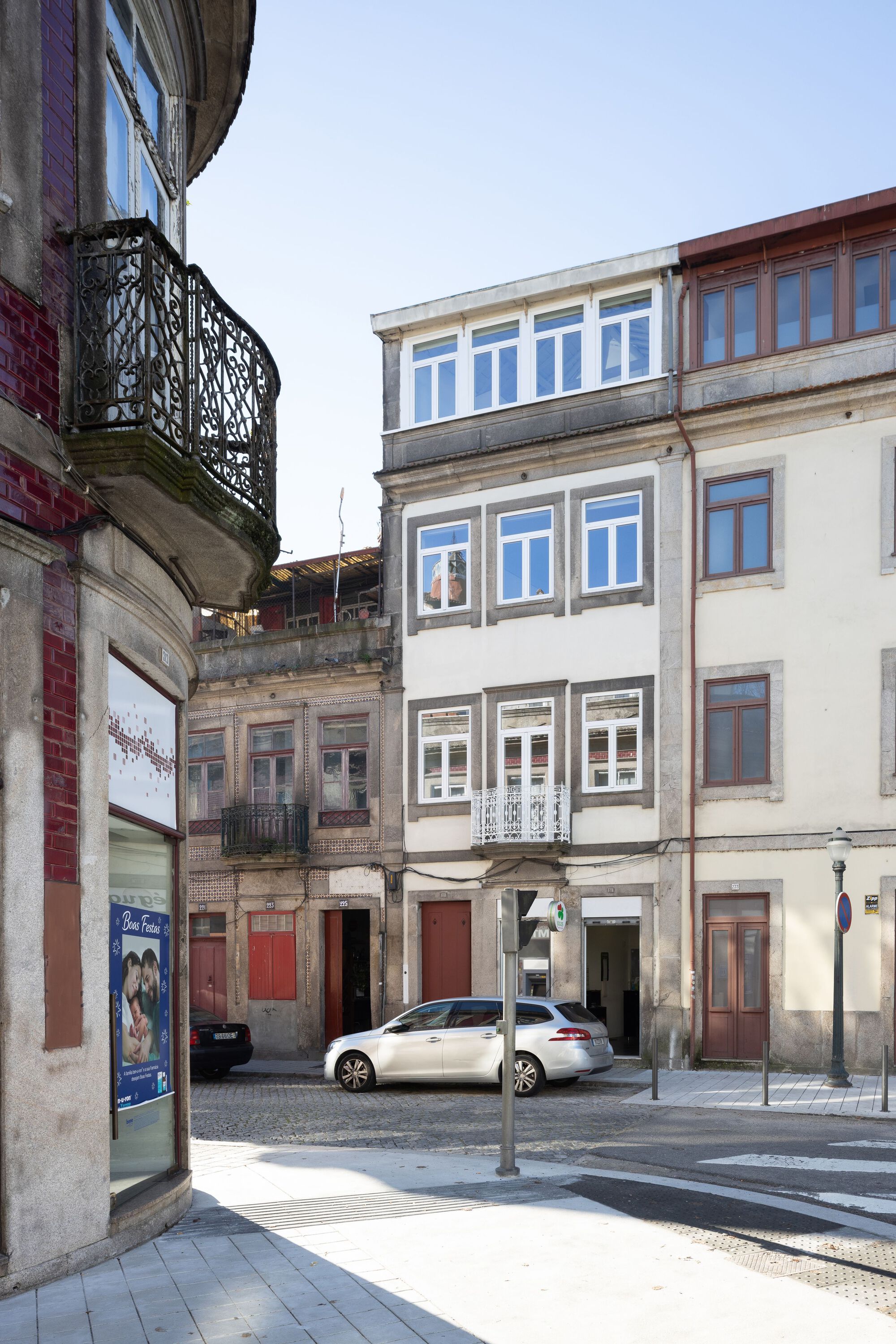 圣维克多之家丨葡萄牙波尔图丨COMBO Architects Studio-12