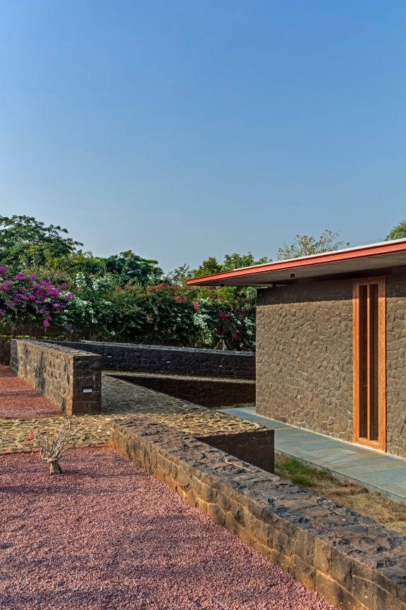 山间隐居,和谐共生-50