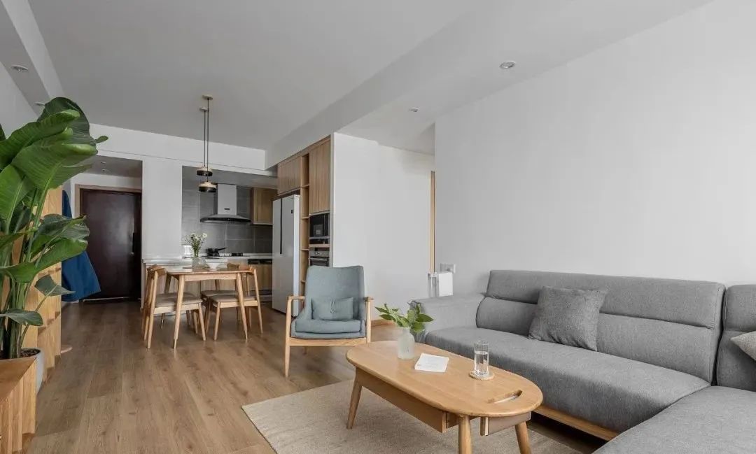 95㎡原木三居室,自然休闲风的设计解读-16