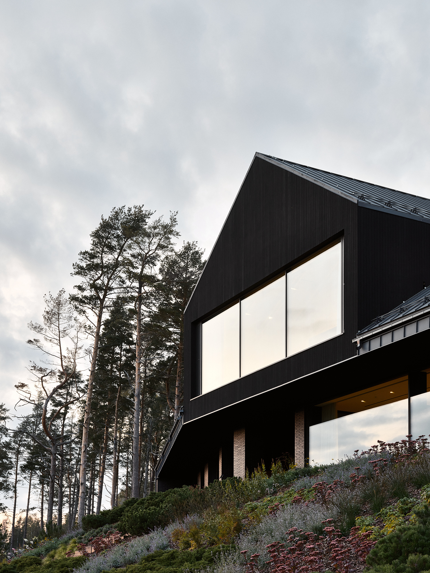 ДОМ НА КРАЮ ЛЕСА（森林边缘的房子）-26