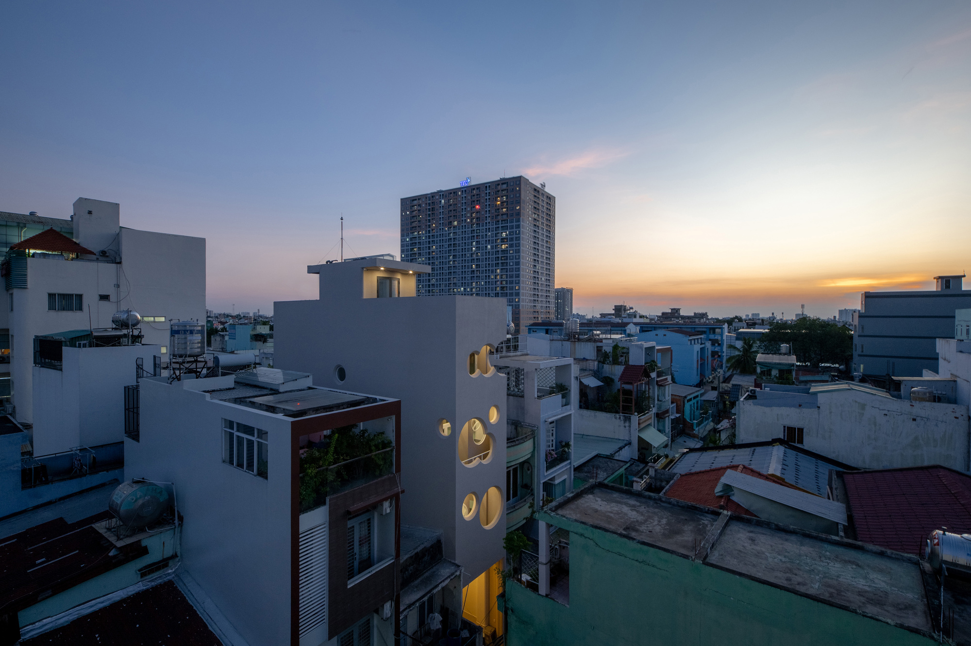 小别墅丨越南胡志明市丨ROOM+ Design & Build-27