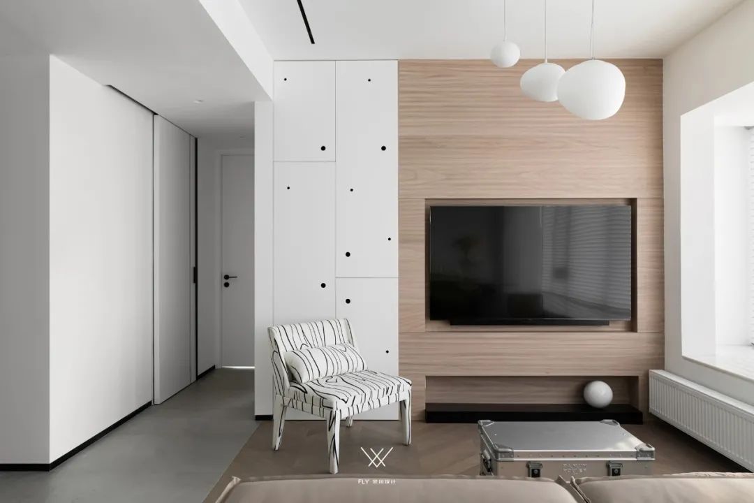 两犬一花的生活美学丨菲拉设计-23