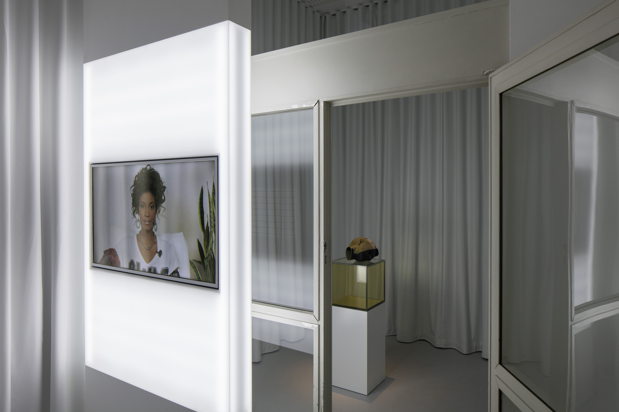 Julia Stoschek 收藏馆丨德国柏林丨MeyerGrohbrügge-21