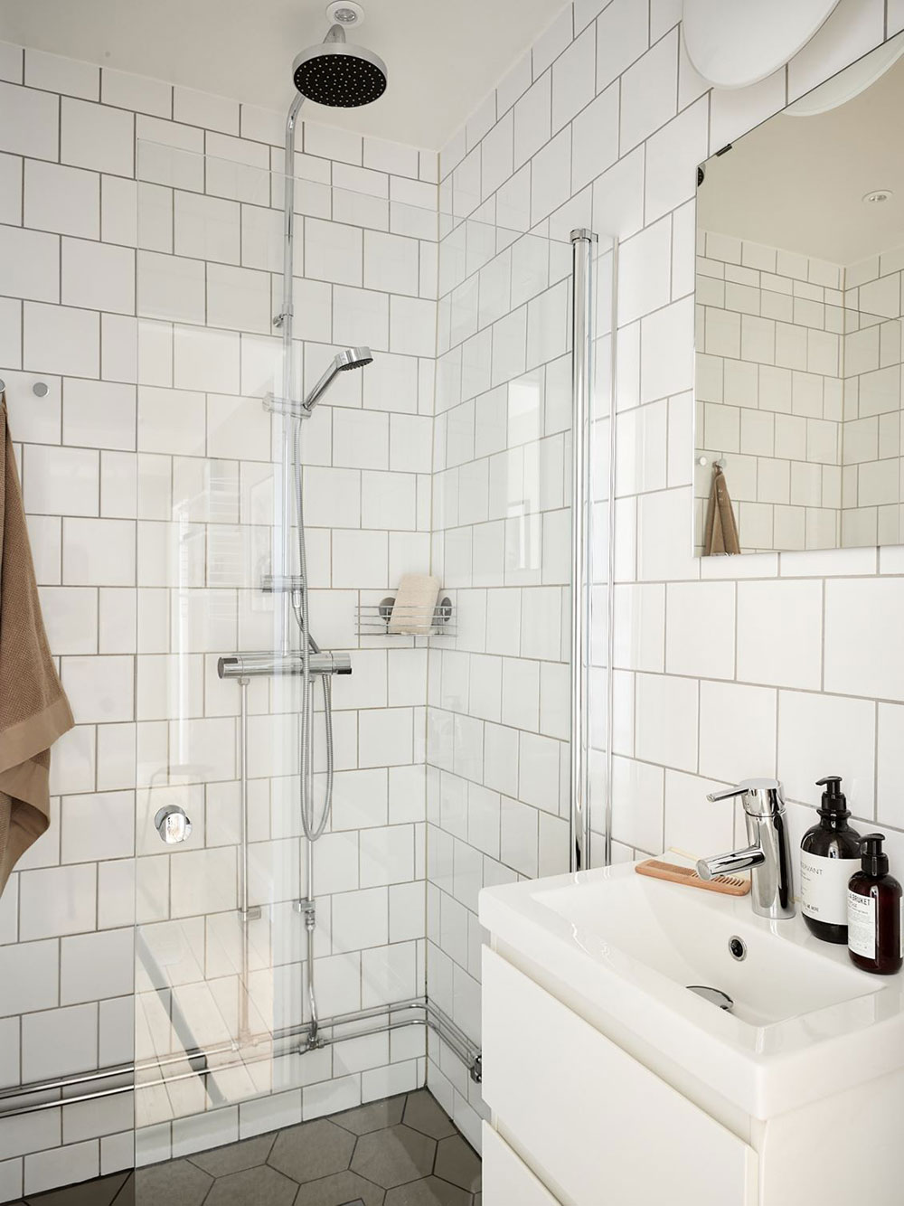 温馨舒适的斯堪的纳维亚风格公寓-18