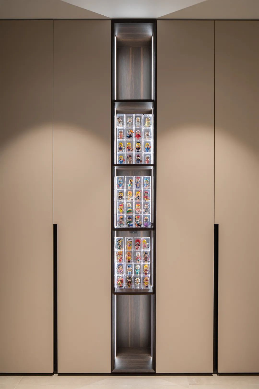 珠宝设计师的300㎡复式别墅，意式简约，美到极致！-57