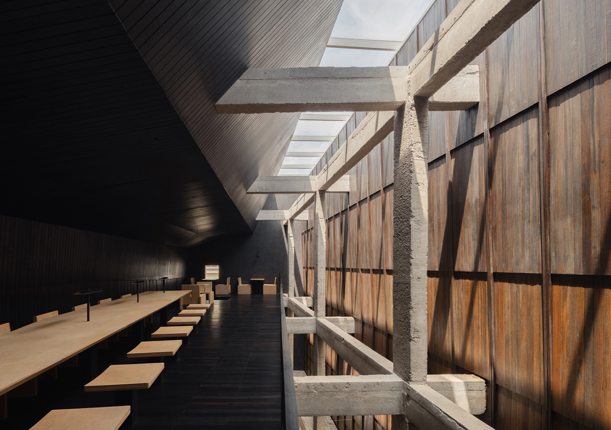 印尼巴淡岛 ITSUMO 甜品店丨Kousou 设计-21