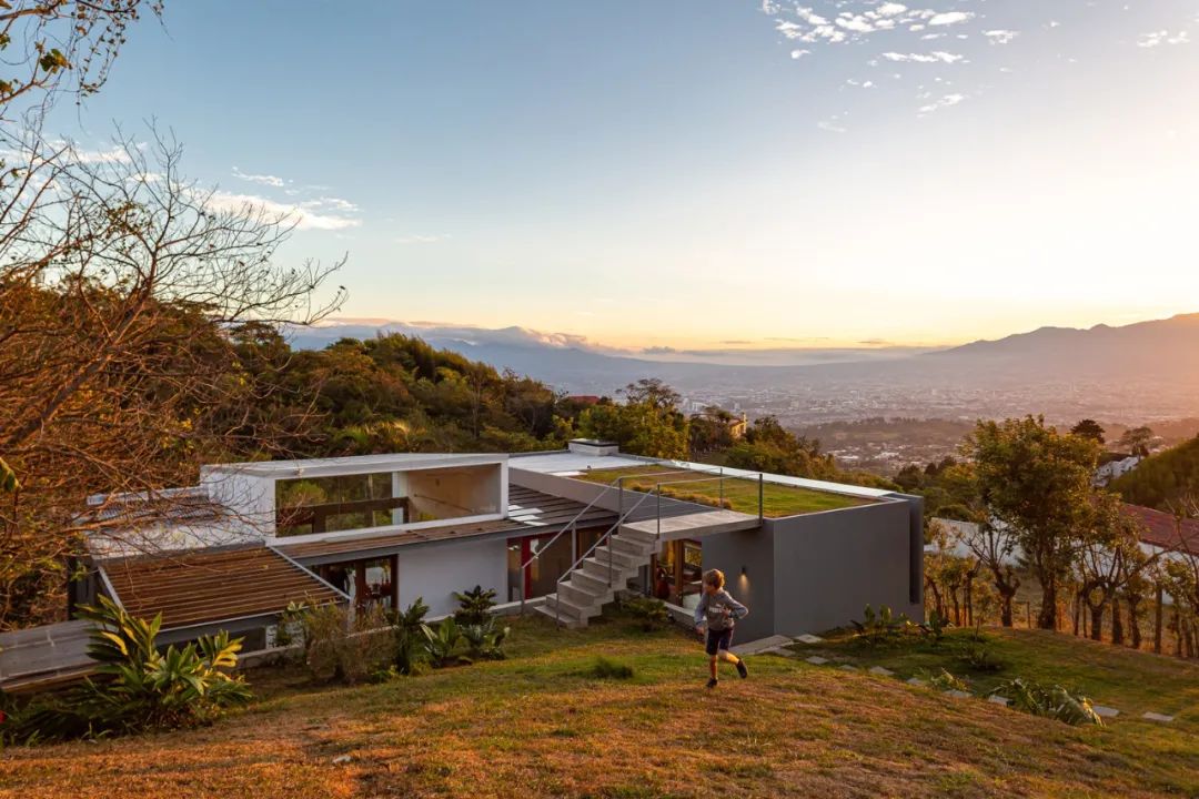 哥斯达黎加山间环保住宅 | 融入自然的现代居所-29