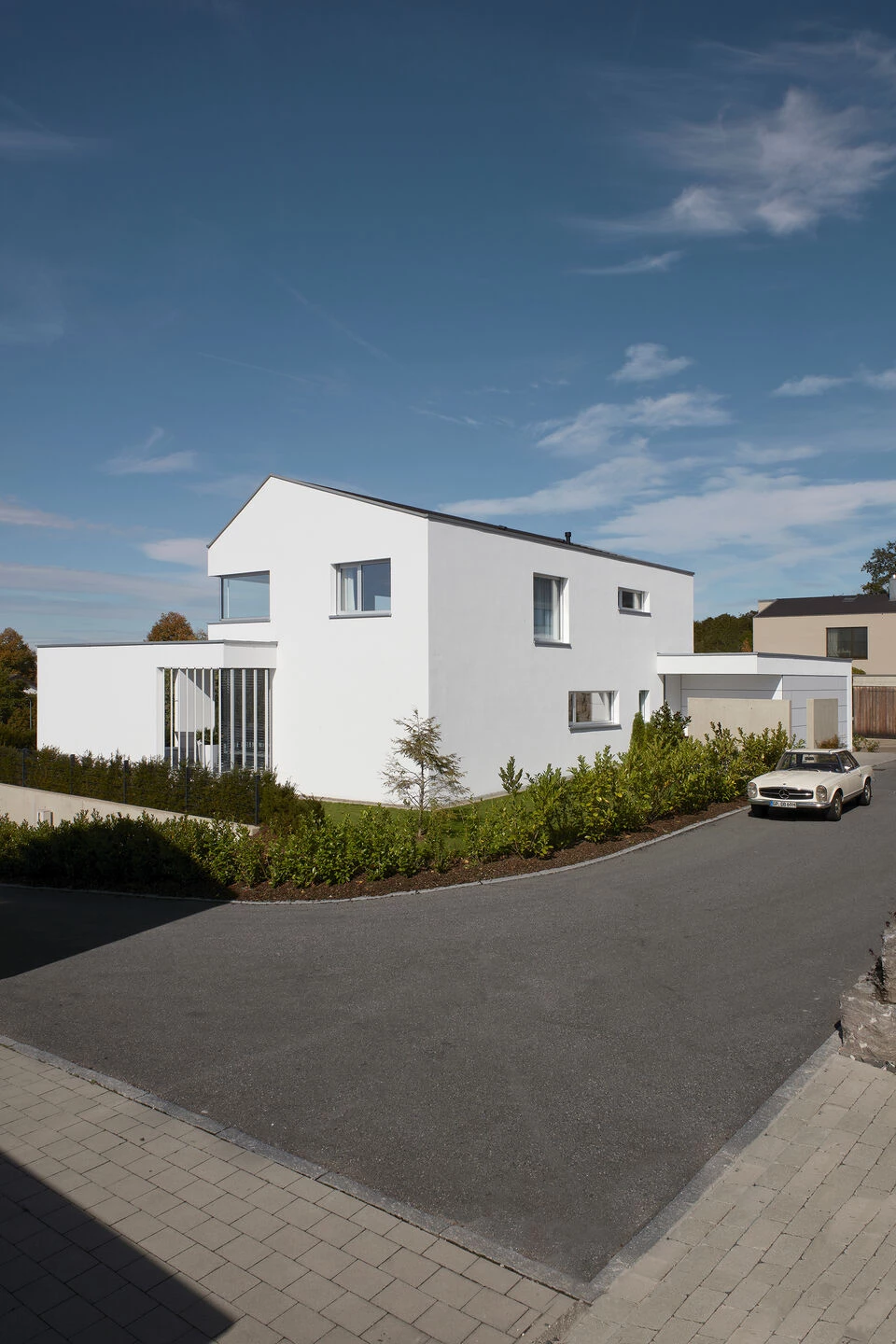 HAUS_G | 德国 Salach 私人住宅，融入自然的开放式生活空间-11