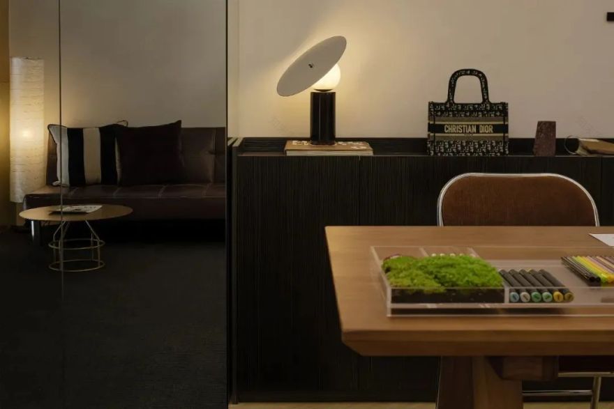 科技公司的优雅浪漫苏州办公设计-43