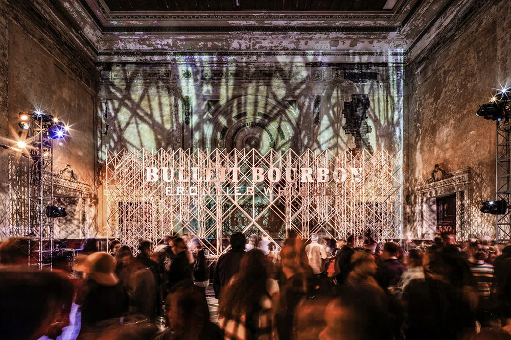 Bulleit 前沿工作坊酒吧 · FAR rohn&rojas-0