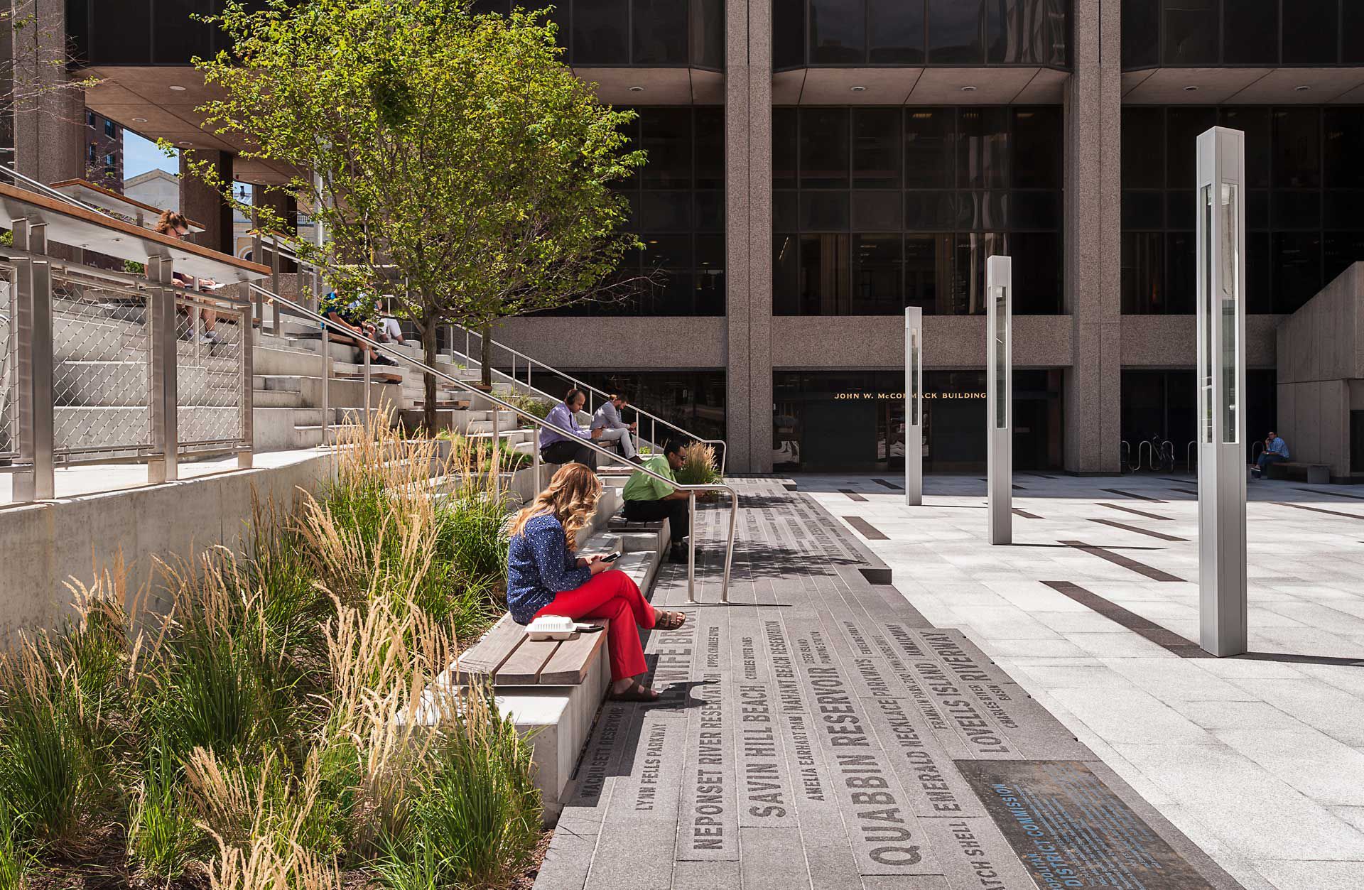 波士顿萨福克大学景观设计展现原始地形-8