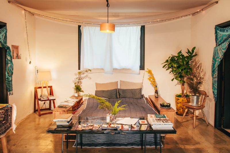 温情的空白小屋，打造家的温馨氛围-18