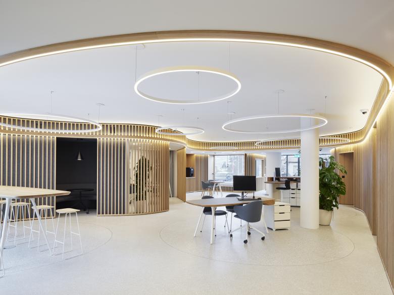 Superdraft Studio丨Raiffeisenbank Aesch丨瑞士-4