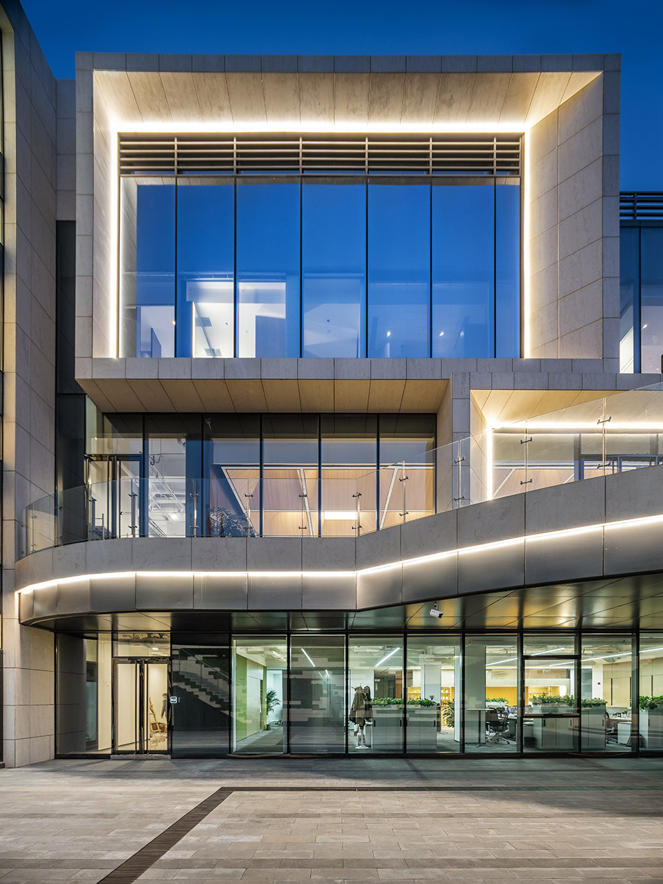 推广：银盛泰中心 / 腾远设计-40