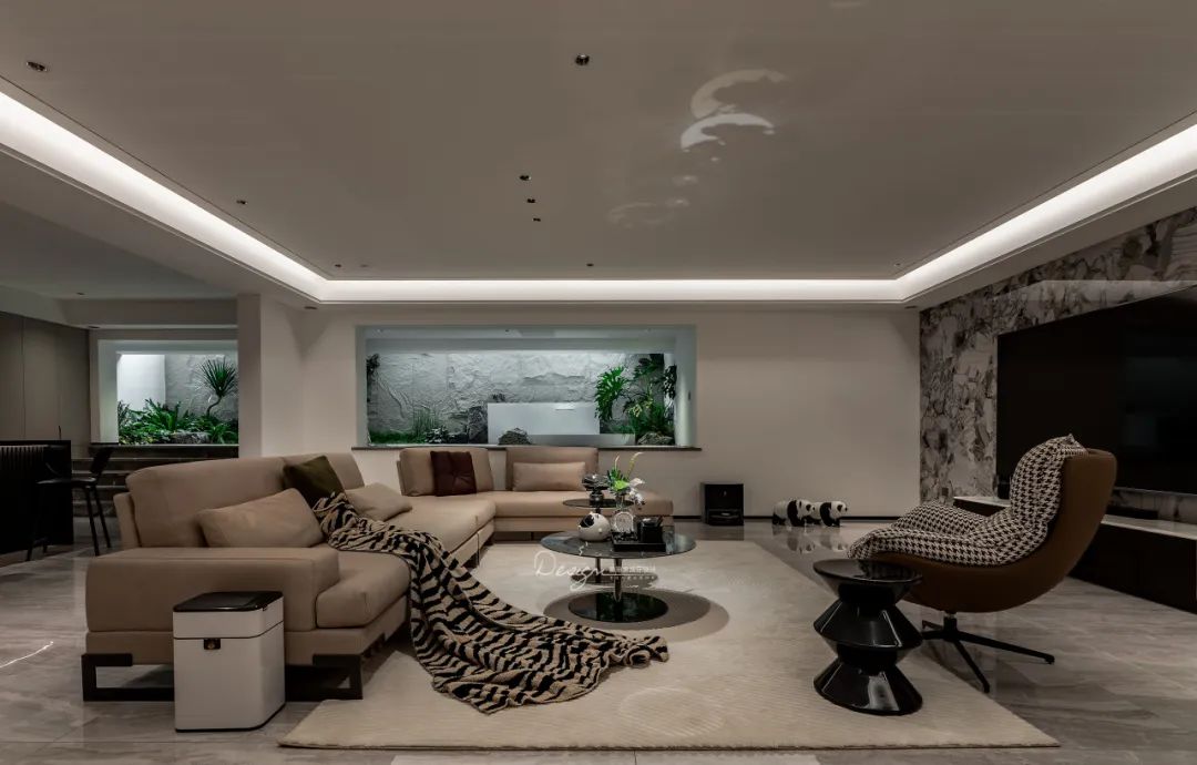 现代时尚的 280㎡小院私宅丨罗太翔,于倩-59