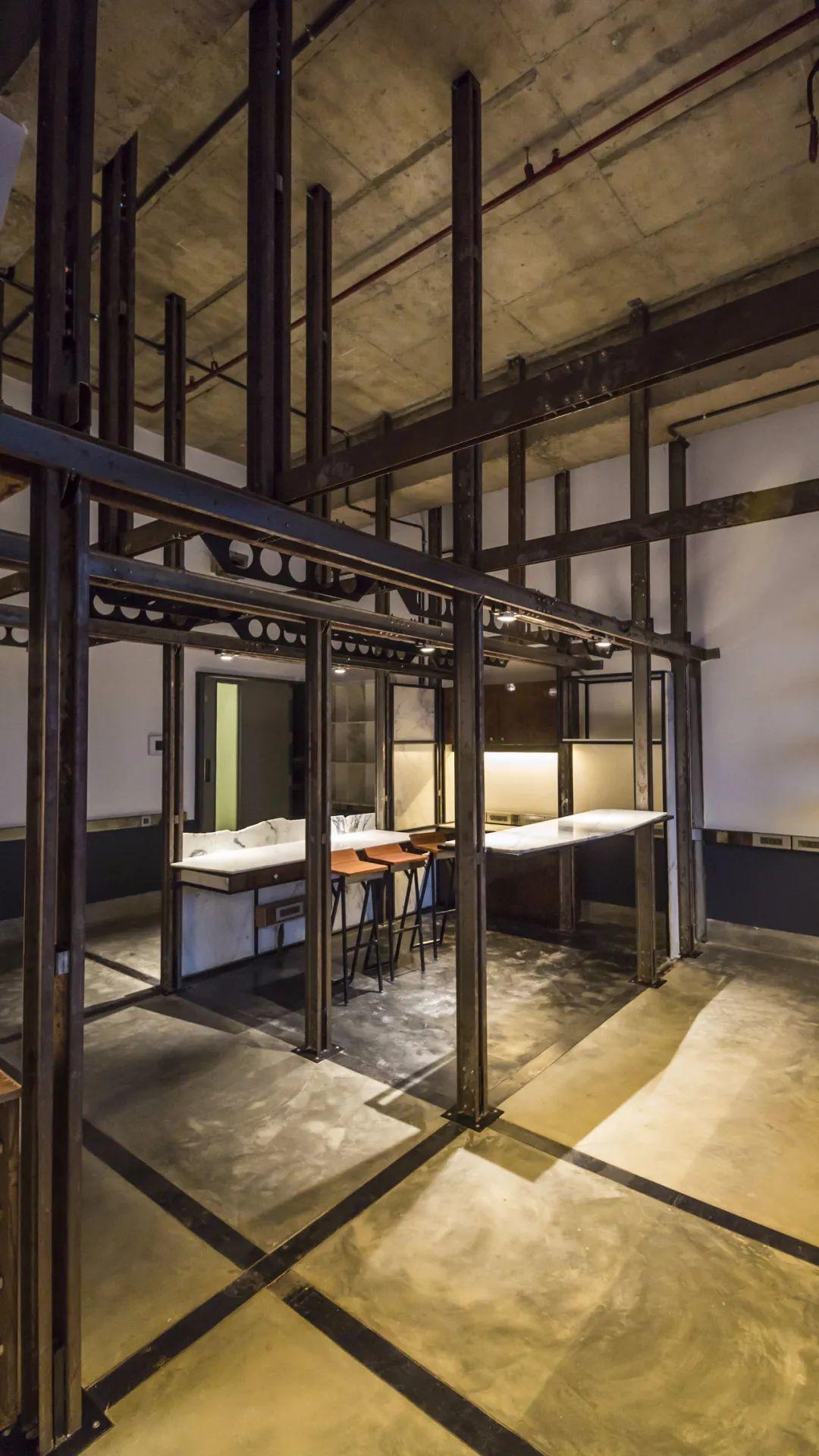 框架系统构建空间层次:建筑办公室丨印度丨Studio Juggernaut-27