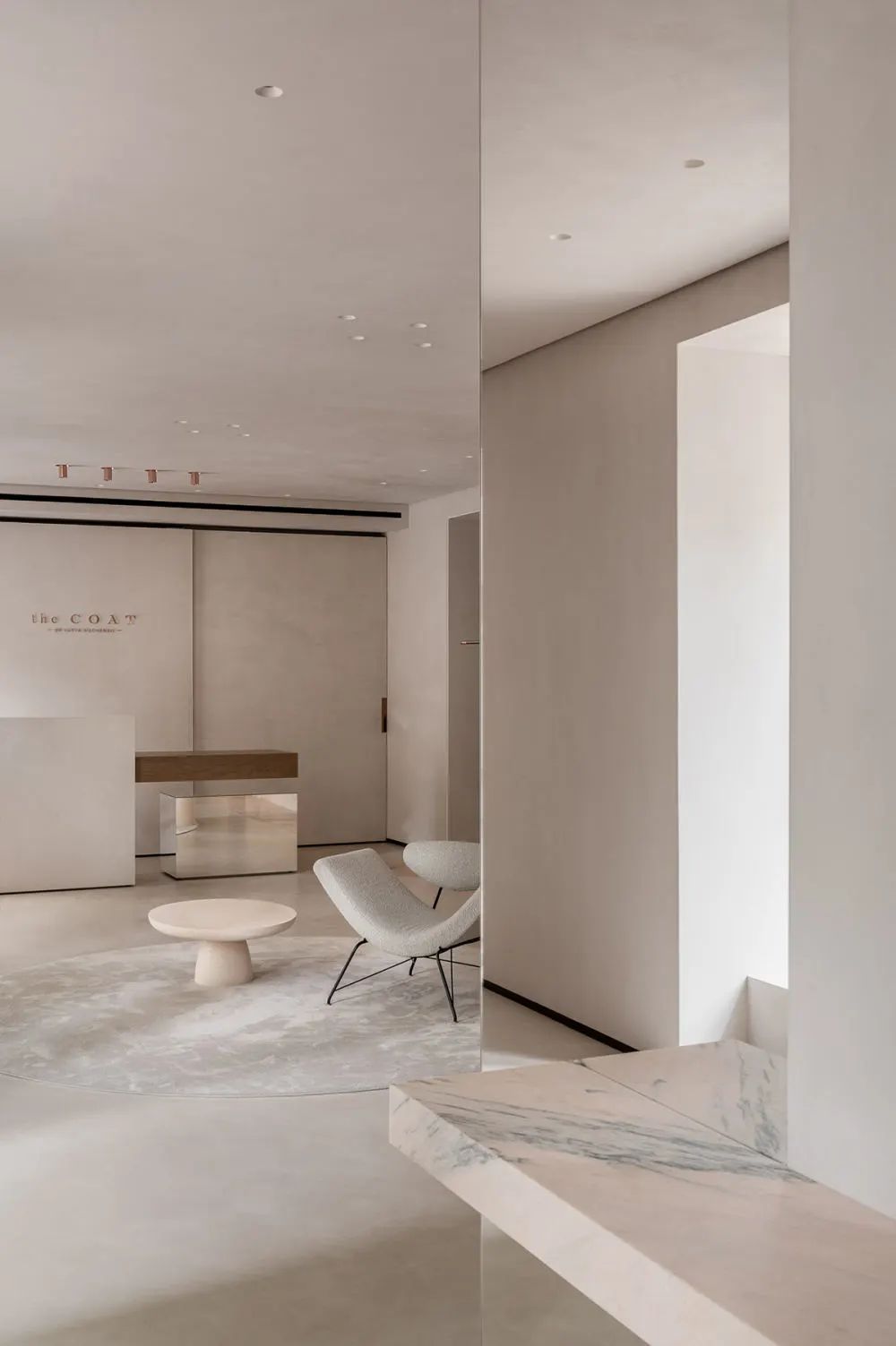 the COAT 女装精品店丨乌克兰基辅丨Rina Lovko studio-17