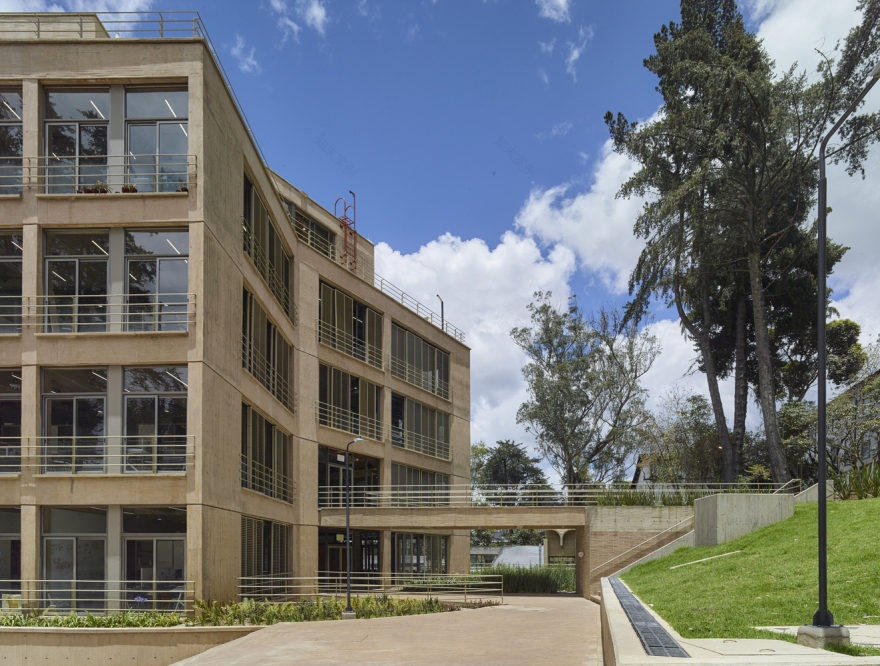 哥伦比亚 Universidad de los Andes 建筑学院 · 教育与设计完美结合-28
