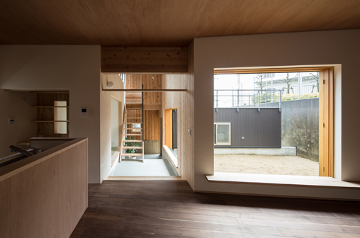 淀川堤防下の中庭式曲り屋丨日本大阪丨究建築研究室,名城大学柳沢研究室,エス・キューブ・アソシエイツ-7