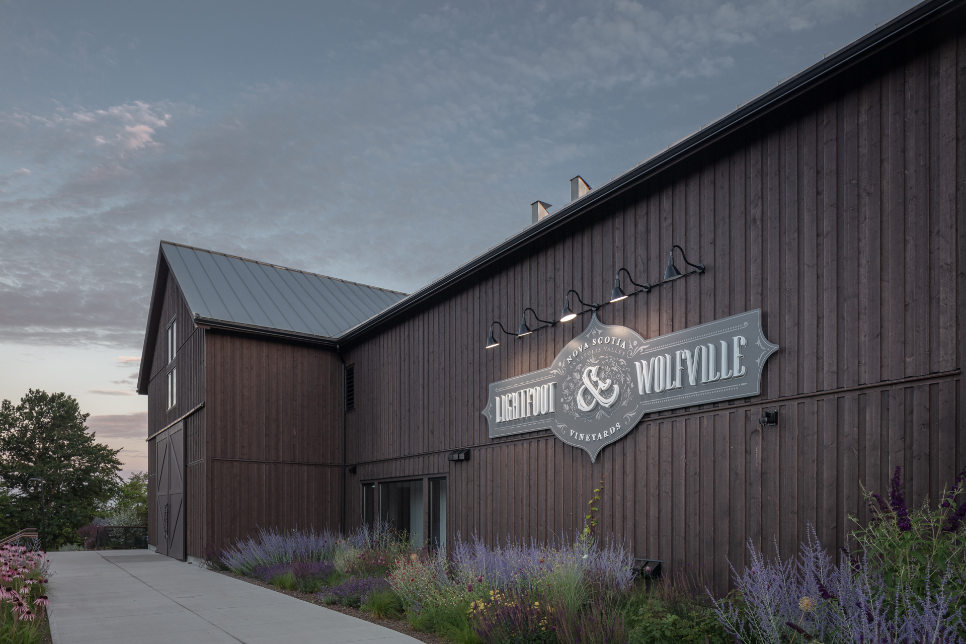 Lightfoot & Wolfville Winery | Vincent den Hartog, Architect-11