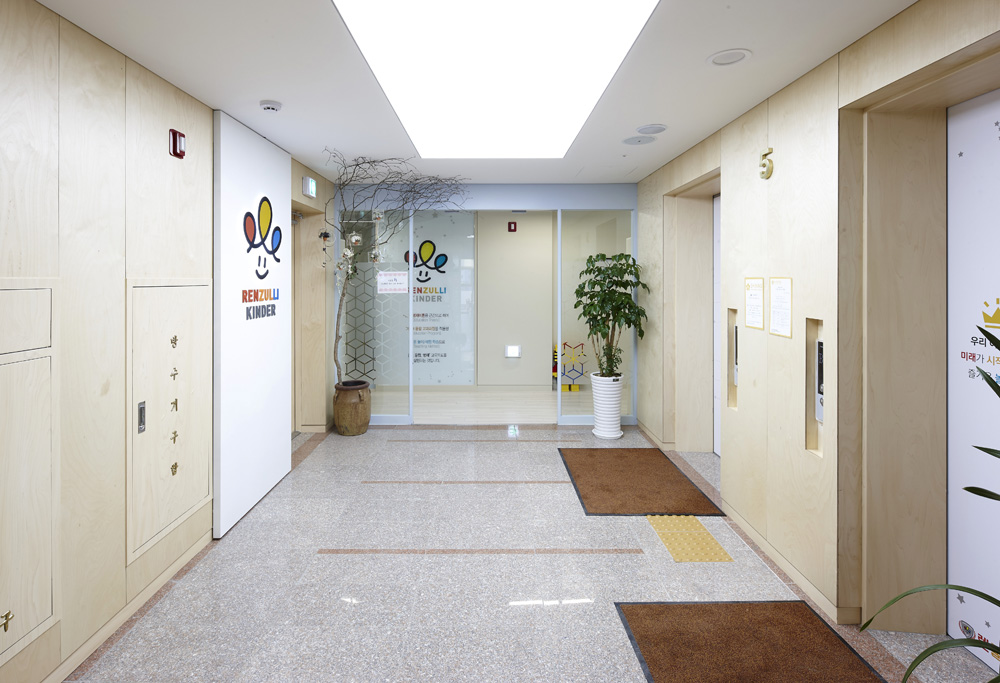 250 平亲子乐园 | 温馨舒适的现代设计-3