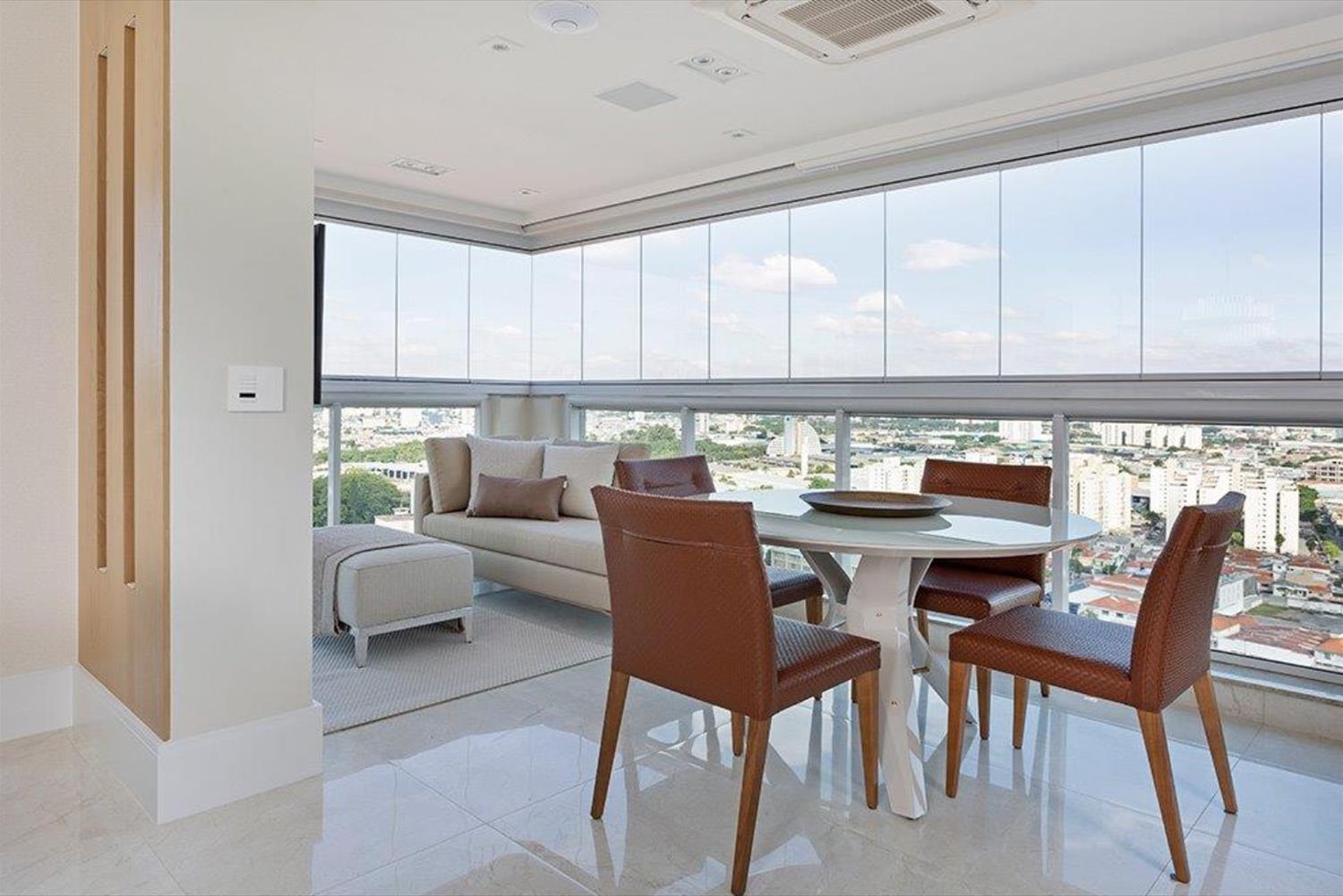 巴西圣保罗公寓 | 现代温馨的木质住宅设计-2