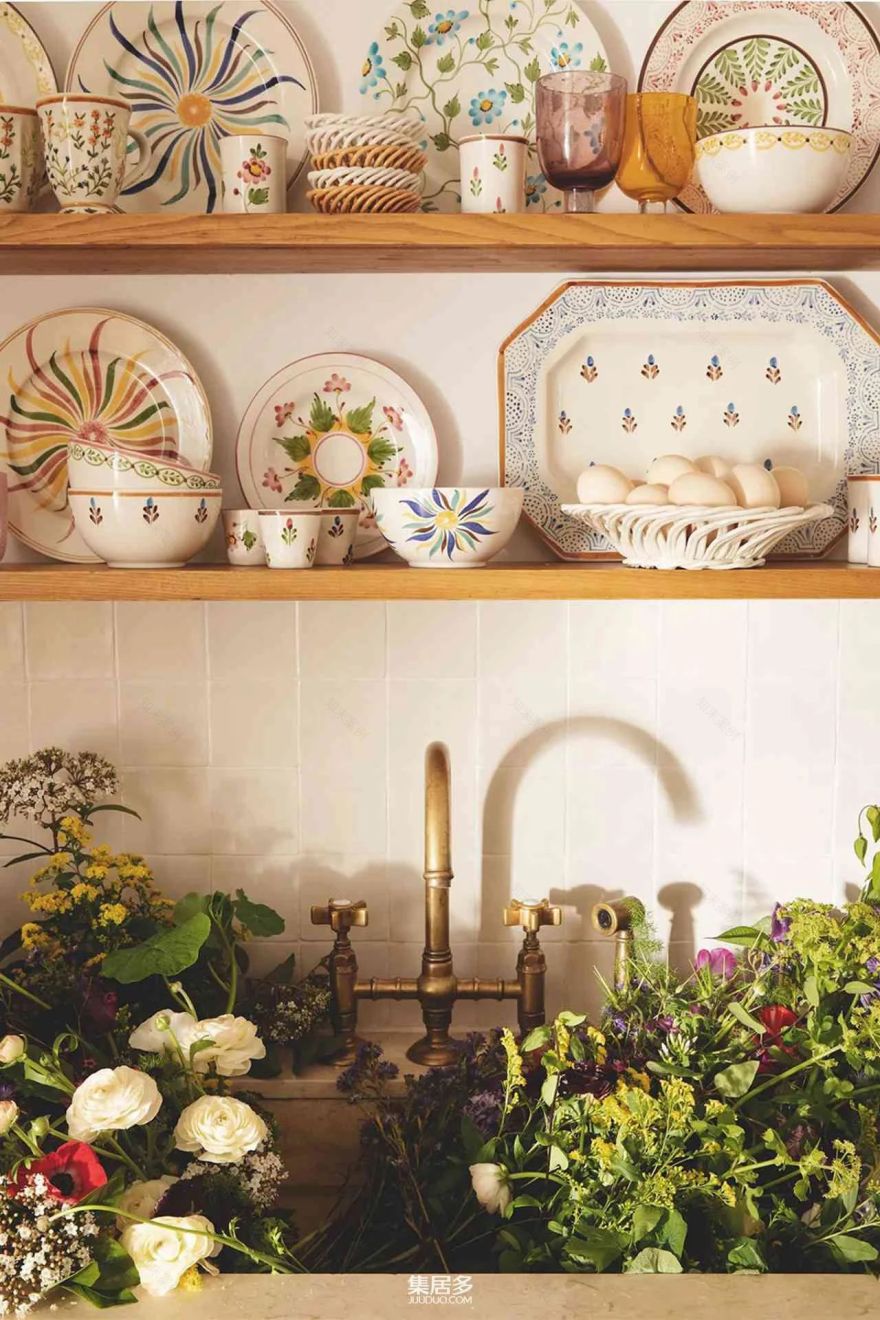 里斯本百年老宅装饰更新丨葡萄牙里斯本丨特蕾莎高普-11